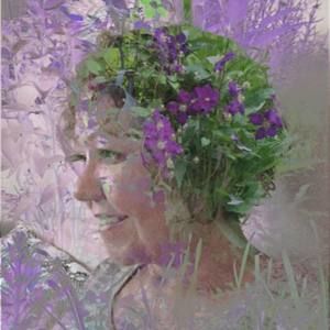 Meet your Posher, Aurea